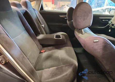 2013 Nissan Altima 2.5 z USA, uszkodzony, nr VIN 1N4AL3AP2DN491663